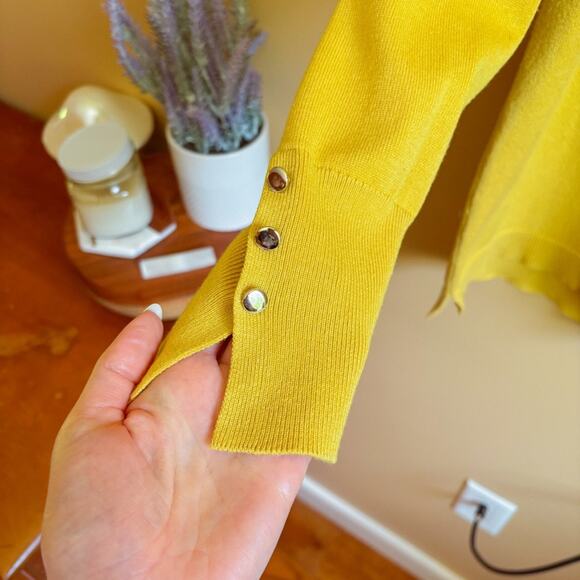 Retrology Crewneck Sweater – Mustard Yellow, Size Large - Picture 3 of 7